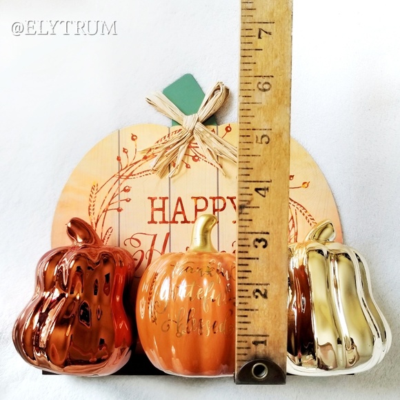 Hello Fall gold ceramic pumpkin decor - Picture 3 of 3